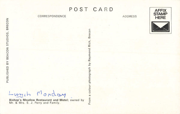 BISHOP'S MEADOW RESTAURANT & MOTEL, OLD BRECONSHIRE POSTCARD (ref 6207/24)