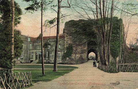 TONBRIDGE CASTLE ENTRANCE, 1905 POSTCARD (ref 4778/24)