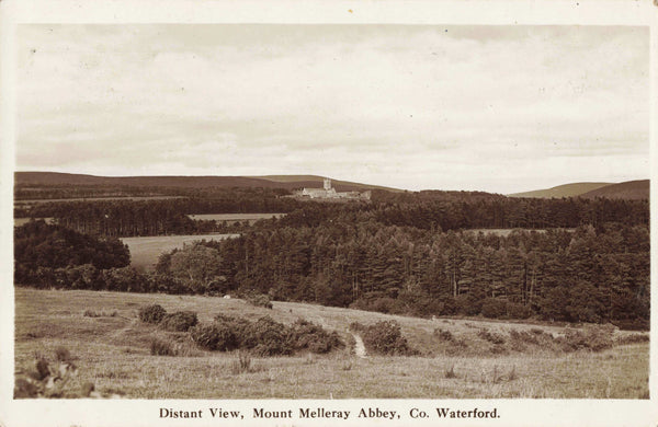 DISTANT VIEW, MOUNT MELLERAY ABBEY, CO WATERFORD, IRELAND POSTCARD (ref 4629/24)