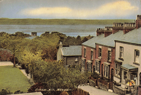 SCHOOL HILL, HESWALL - EARLY 1960s WIRRAL POSTCARD