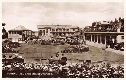 Old postcard of Floral Hall Gardens, Southport