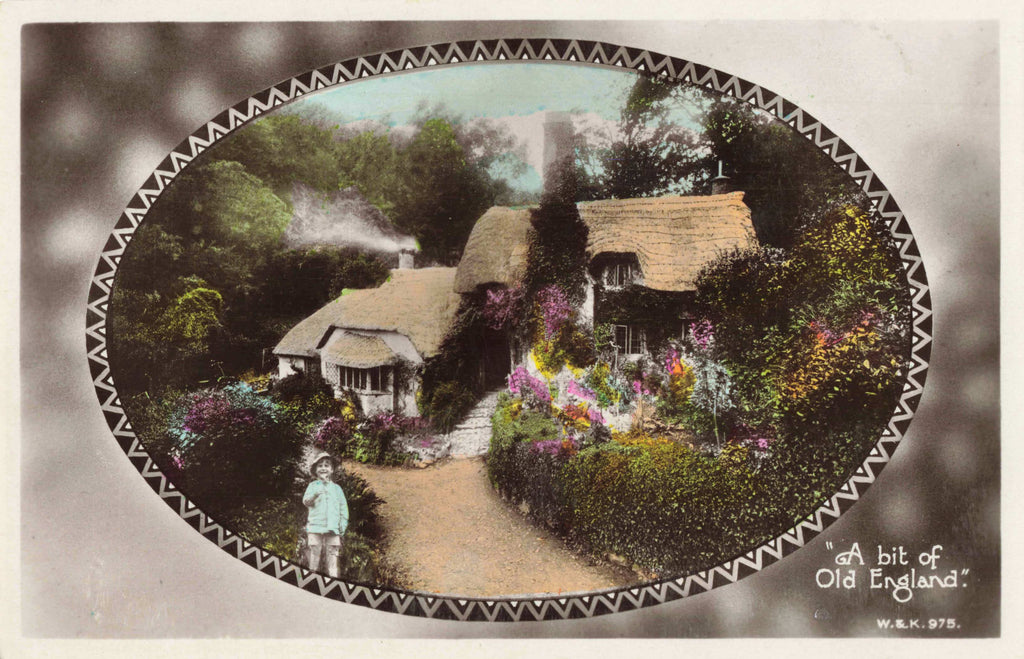 A BIT OF OLD ENGLAND - REAL PHOTO BIRTHDAY GREETINGS POSTCARD (ref 5614/22)