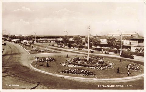 Esplanade, Ryde, Isle of Wight, 1950s postcard