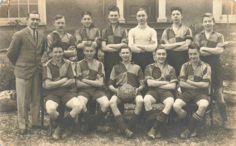 Atherstone Grammar School XI football team, 1935