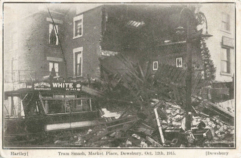 TRAM SMASH, DEWSBURY, 1915 REAL PHOTO YORKSHIRE  PRINTED POSTCARD (6386/24/X)
