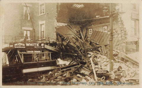 TRAM SMASH, MARKET PLACE, DEWSBURY 1915 YORKSHIRE REAL PHOTO  POSTCARD (6383/24)