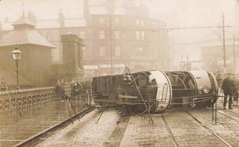 TRAM ACCIDENT, HALIFAX, TRAM HEADING TO UNION ST &  SHELF,  POSTCARD (6441/24/X)