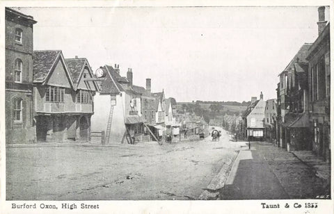 BURFORD, HIGH STREET, OLD OXFORDSHIRE POSTCARD (ref 7138/23/f)