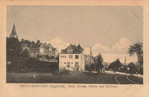 ENGELSKIRCHEN (AGGERTAL) KATH. KIRCHE, SCHULE UND RATHAUS POSTCARD