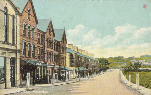 1917 postcard of Cardiff Road, Pwllheli
