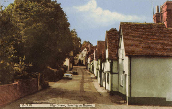 Old postcard of High Street, Sonning on Thames in Berkshire