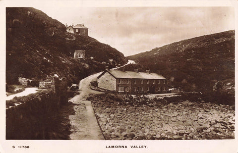 LAMORNA VALLEY, 1915 REAL PHOTO CORNWALL POSTCARD (ref 2302/22/W1)