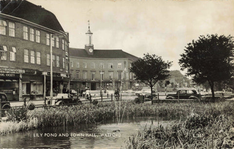 LILY POND & TOWN HALL, WATFORD REAL PHOTO POSTCARD (ref 2459/22/W1)