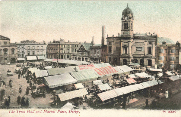THE TOWN HALL AND MARKET PLACE, DERBY - PRE 1918 POSTCARD (3599/W1/22)