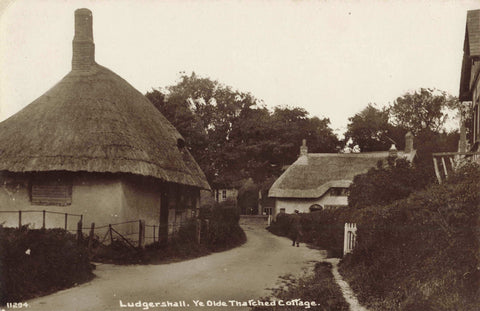Old real photo postcard of Ye Olde Thatched Cottage, Ludgershall in Wiltshire
