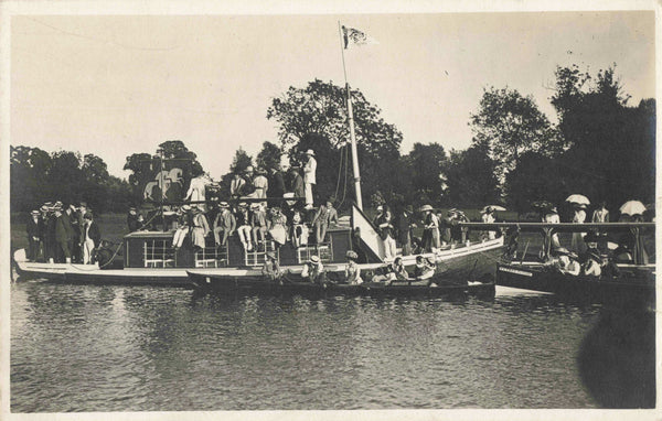 BOAT RACE DURING RAG WEEK, 1911, CAMBRIDGE, SOME NAMED (ref 2606/22/W4)