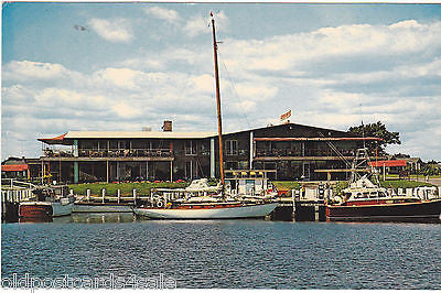 FLYING BRIDGE RESTAURANT, FALMOUTH, MASS. - POSTCARD (ref 2109)