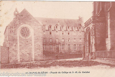Old postcard of St-Pol-de-Leon