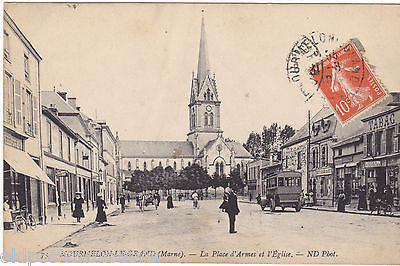MOURMELON-LE-GRAND - LA PLACE D'ARMES ET L'EGLISE - 1910 POSTCARD (ref 7416)