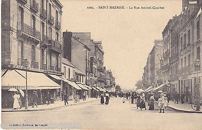 SAINT NAZAIRE, LA RUE AMIRAL-COURBET - OLD POSTCARD