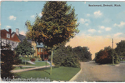 Old postcard of Boulevard, Detroit, Michigan