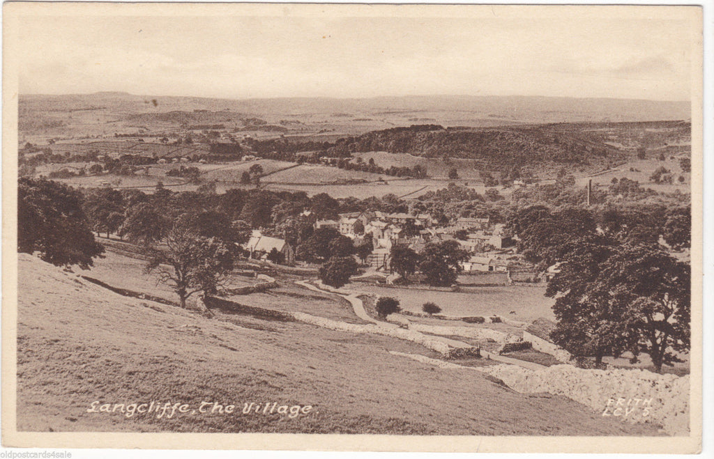 LANGCLIFFE, THE VILLAGE - NR SETTLE, YORKSHIRE - OLD FRITH POSTCARD 