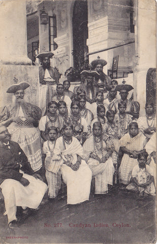 CANDYAN LADIES, CEYLON - 1916 POSTCARD