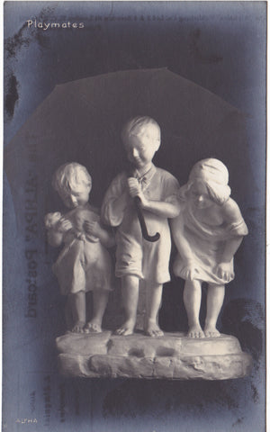 PLAYMATES - CHILDREN SCULPTURE POSTCARD (ref 4035/18)