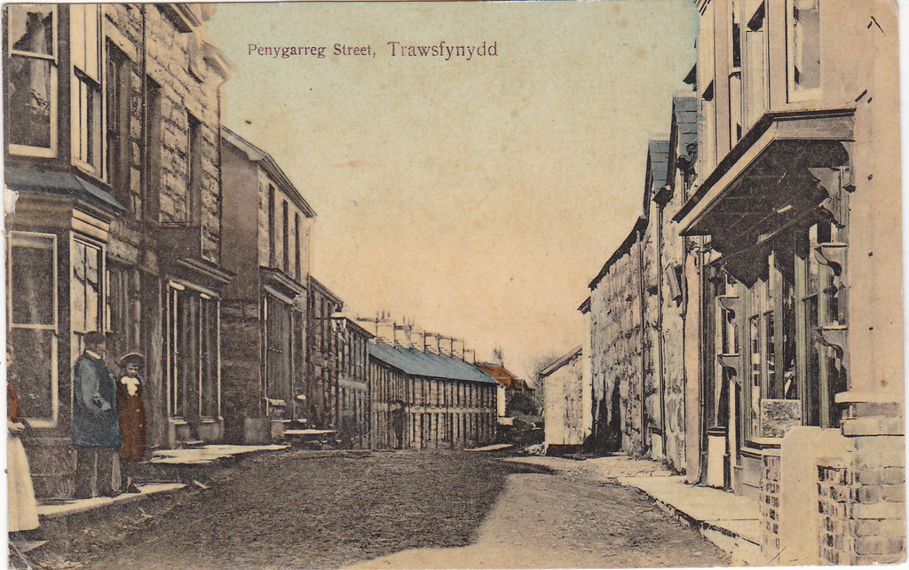 Old postcard of Penygarreg Street, Trawsfynydd