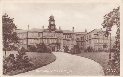 Bingley, The College