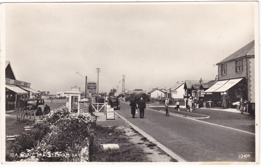 1950s real photo postcard of Sea Road, Bracklesham Bay, Sussex