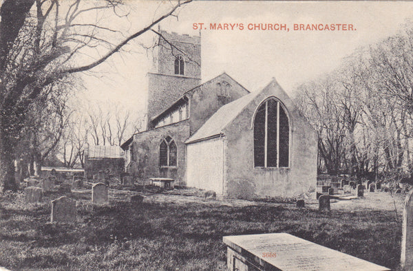 ST MARY'S CHURCH, BRANCASTER - OLD NORFOLK POSTCARD (ref 1532/18)