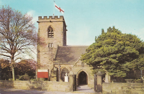 DARESBURY PARISH CHURCH - COLOUR POSTCARD - NR RUNCORN, WARRINGTON (ref 3922/19)