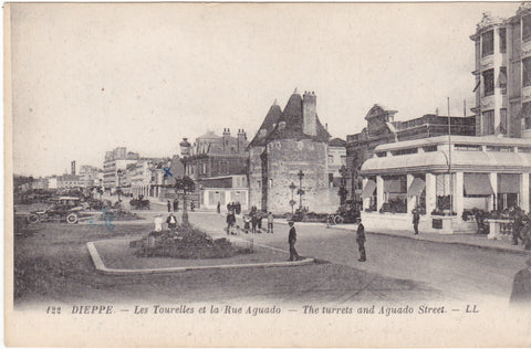 DIEPPE - LES TOURELLES ET LA RUE AGUADO - LL POSTCARD (ref 5617)