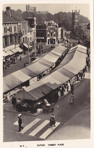 DUDLEY MARKET PLACE - 1940s? REAL PHOTO POSTCARD (ref 2317/17)