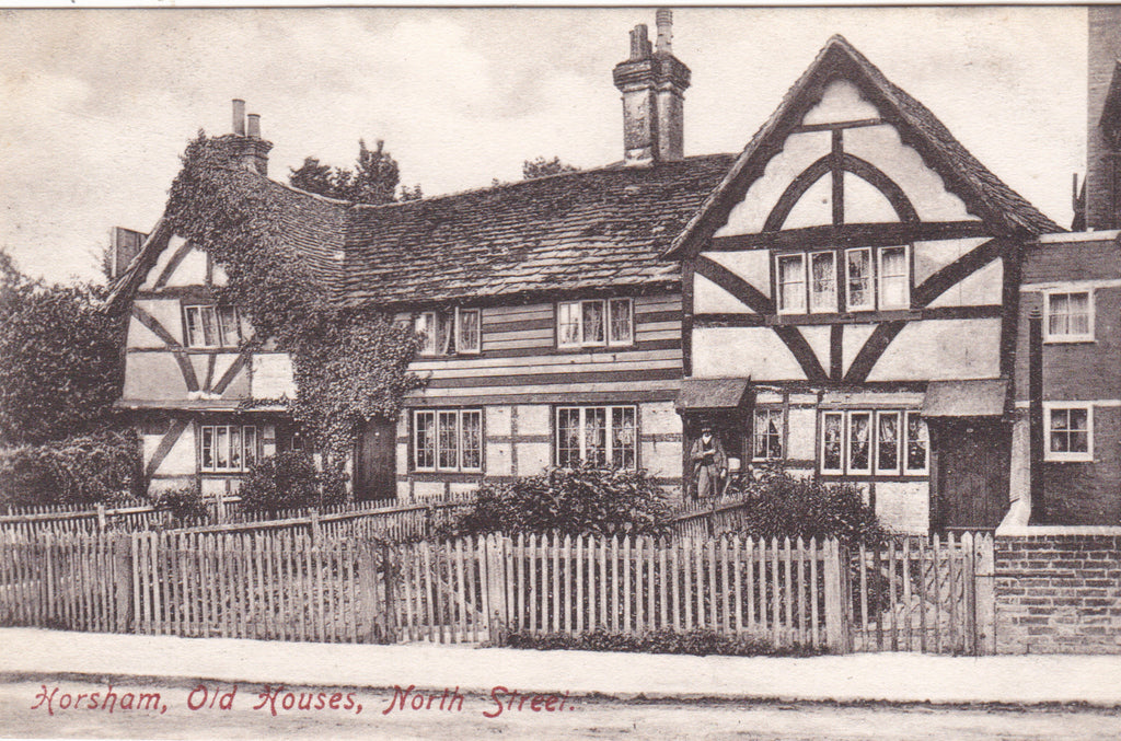 Old Houses, North Street, Horsham - 1907 postcard