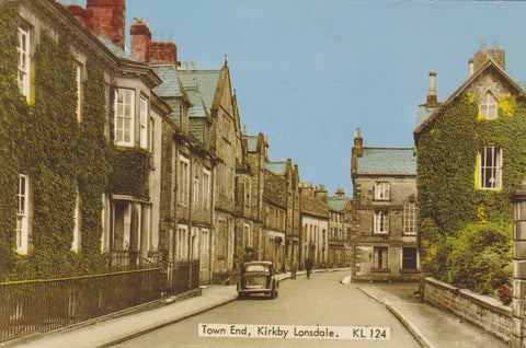 TOWN END, KIRKBY LONSDALE - 1970s COLOUR POSTCARD
