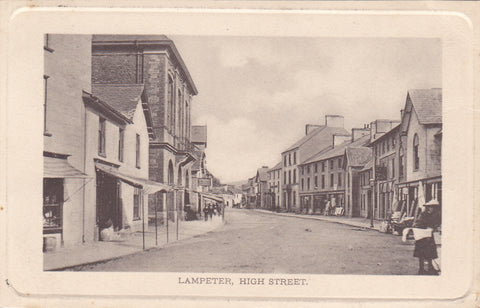 Early 1900s postcard of Lampeter High Street in Cardiganshire