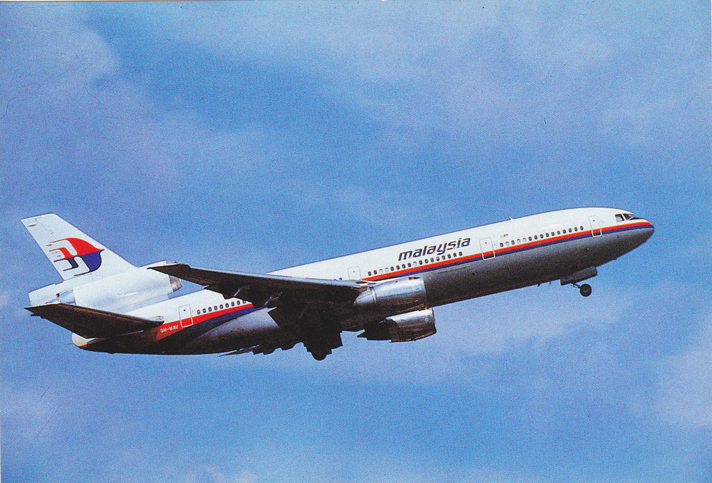 Modern size postcard of Malaysian DC-10