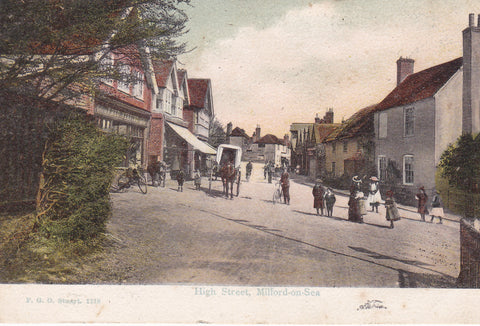 1907 postcard of High Street, Milford on Sea in Hampshire