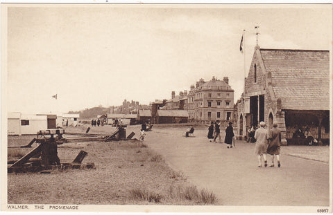 Old postcard of The Promenade, Walmer, in Kent