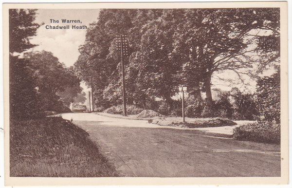 THE WARRENS, CHADWELL HEATH, ESSEX - OLD POSTCARD (ref 4153/20)